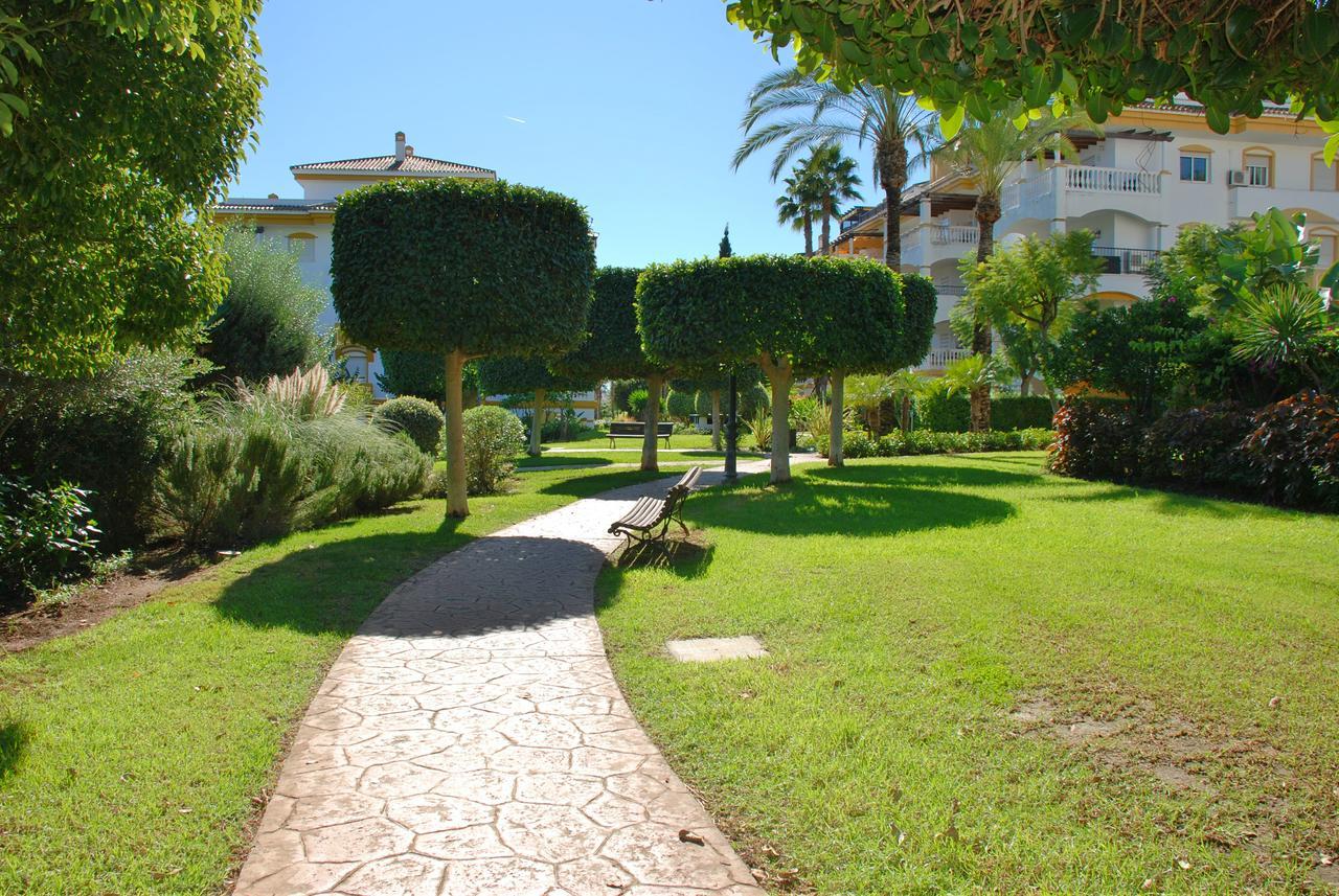 Lovely Puerto Banus Apartment Marbella Exterior foto